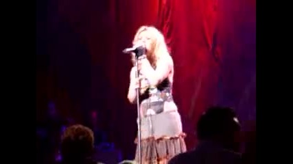 Kelly Clarkson Where Is Your Heart Live 2005 