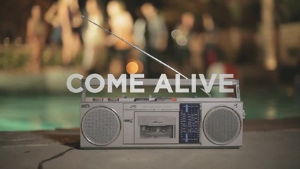 Selena Gomez The Scene - Hit The Lights (lyric Video)