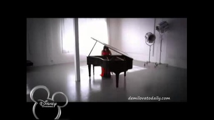 Превод!!! Demi Lovato - Lo Que Soy Music Video ( This Is Me Spanish Version ) ( Високо Качество ) 