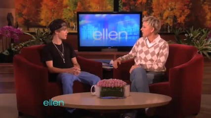 Justin Bieber пее Teenage Dream в шоуто на Ellen, и те учи "how to dougie"