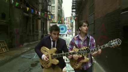 Vampire Weekend - Cousins 
