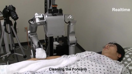 Робот - медецинска сестра 