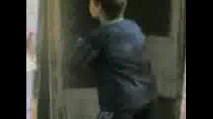 Denkata Tro6i Qko Vrata