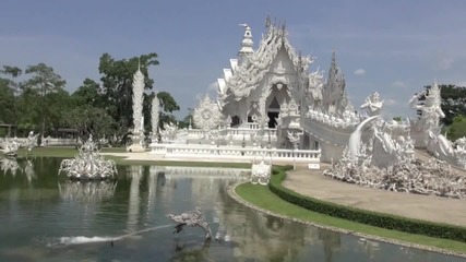 Вярвате или не, тази приказна постройка е съвсем реална! - Wat Rong Khun - Белия храм в Тайланд