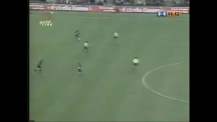 Ronaldinho - Pas 3