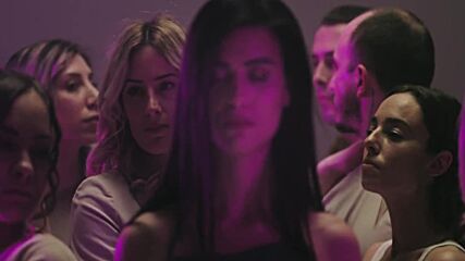 Hristina Vuković - Usamljeni ljudi ｜ [official Music Video].mp4