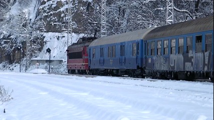 Пътнически влак тръгва от гара В. Търново