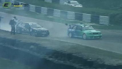 Triple Drift Nissan Vs M3 E36 Vs M3 E30