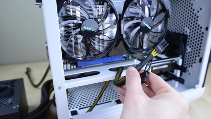 Как да се изградим на компютър за игри 2013 начинаещи - част втора