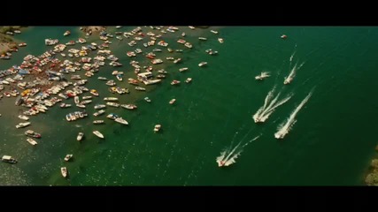 Piranha - official trailer