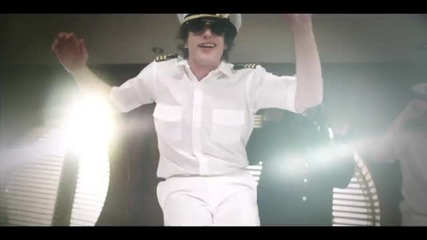 The Lonely Island - Im On A Boat ft. T - Pain 