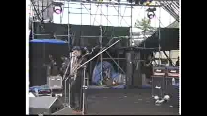 Muse - Falling Down [fuji Live 05.08.2000]