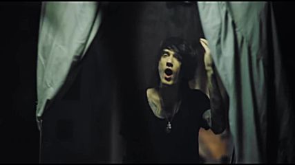 Asking Alexandria - Let it Sleep ( Official Music Video )