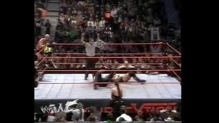 Insurrextion 05/05/01 Undertaker vs Triple H & Stone Cold Steve Austin