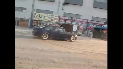 E36 Donuts 