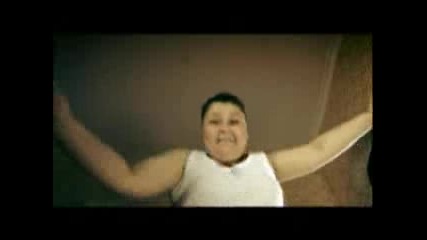Smack That - Яка Реклама от Индия