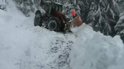 Екстремно чистене на сняг