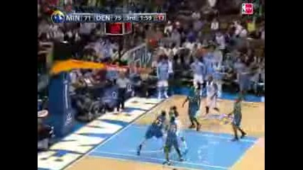 Carmelo Records Quarter to Remember 