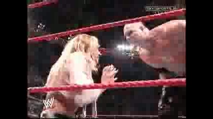 Kane Chokeslams Trish