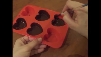 How to make chocolate cups hearts