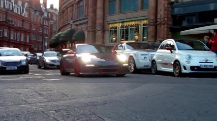 Много яко Porsche 911 Gt3 Rs