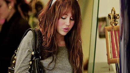 M.cyrus-turn me on
