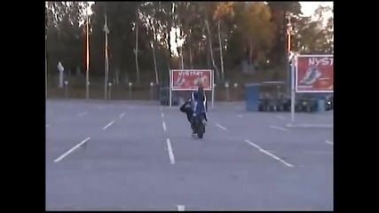 Yamaha Aerox Stunts
