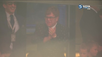 Поп икона куфее на успеха на Уотфорд над Тотнъм