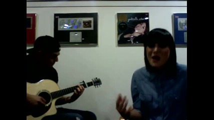 Jessie J - Nobodys Perfec ( Acoustic with Ben Martinez On Guitar) 