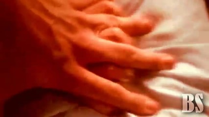 Италианска версия на песента Gimme more * 
