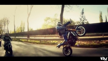 Riders stunt paris city 2012