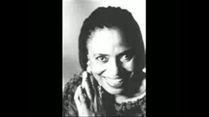- Miriam Makeba - Malaika Audio.avi
