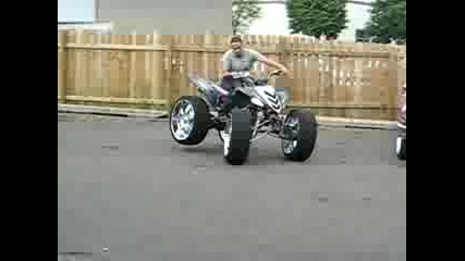 naoufel soussi 2 wheeling on 22s..flv