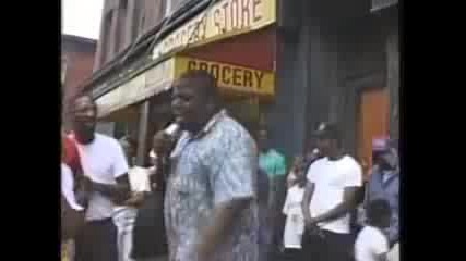 Biggie Smalls. Freestyling On a Brooklyn Street Corner 