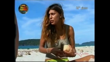 Survivor Италия Готина мацка на плажа 
