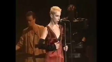 Eurythmics - Love is a stranger