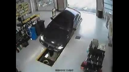 Наистина тъпа Жена ама Много