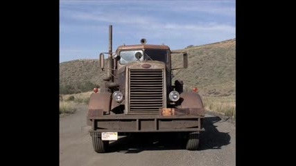 Duel - 1955 Peterbilt Old School