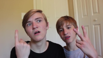 Reading Hate Comments- its just luke