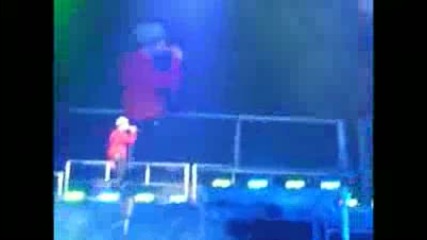 Justin Bieber Down to Earth - Cincinnati - Crying 