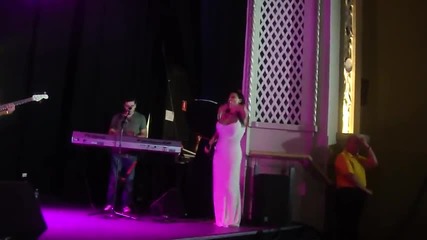 Ceca - Live - Adelaide 2010