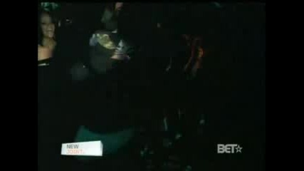 Rihanna - Dont Stop The Music
