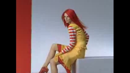 Реклама: McDonalds - Японска Мацка