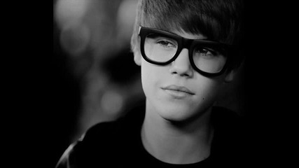 Justin Bieber - Latin Girl 