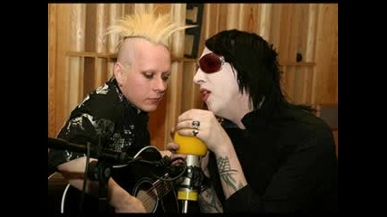 Marilyn Manson & Tim Skold - Heart Shaped Glasses 