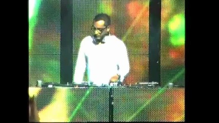 D Rynno feat. Sylvia - Feel Live 