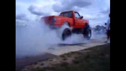 Monster Truck Burnout