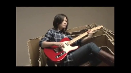 Yui - Jacket Off Shhot I Loved Yesterday [hq] no way