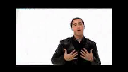 Akon - Beautiful