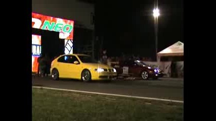 Seat Leon Sport R Vs. Alfa Romeo Gtv 3.0 V6 Drag Race 